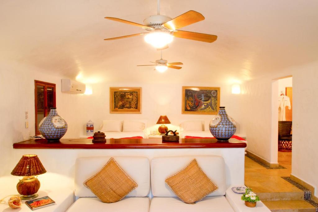 Hotel Villa Alejandra อากาปุลโก ภายนอก รูปภาพ
